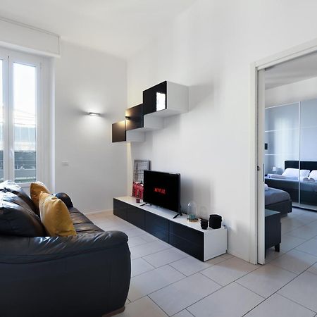 Appartamento Nam House & Posto Auto Milano Esterno foto