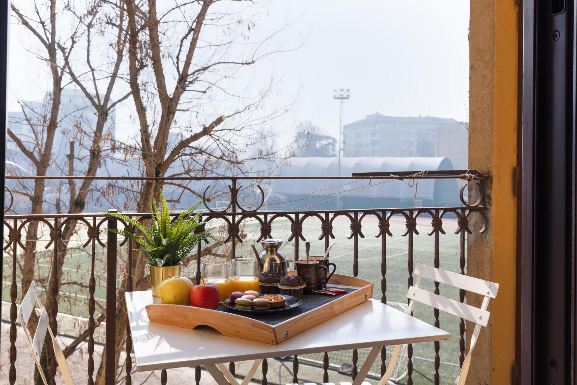 Appartamento Nam House & Posto Auto Milano Esterno foto