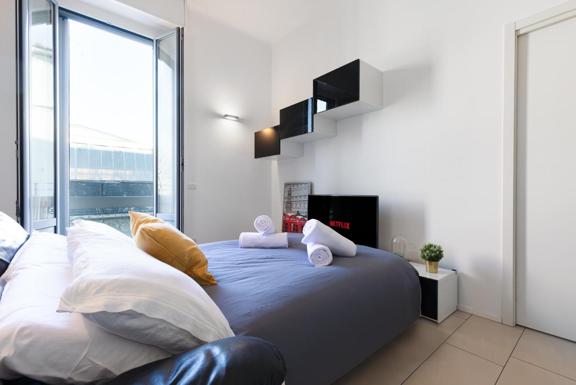 Appartamento Nam House & Posto Auto Milano Esterno foto
